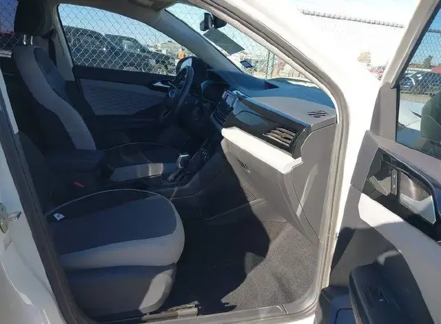 VOLKSWAGEN TAOS S 2022