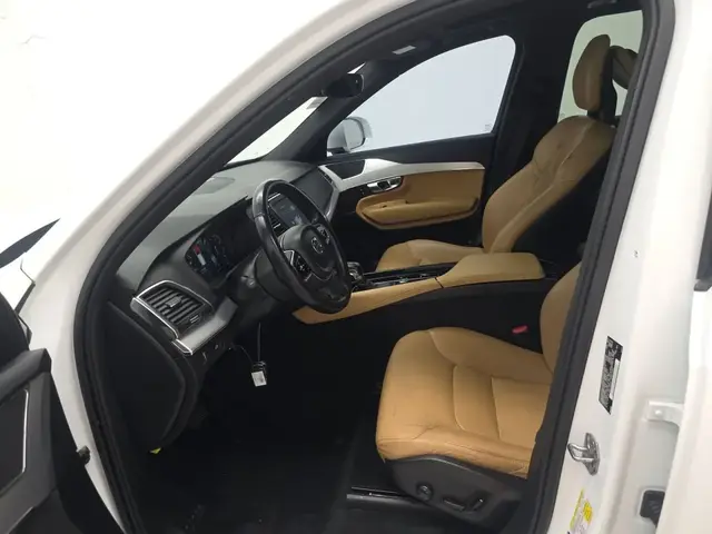 VOLVO XC90 T6 MOMENTUM 2018