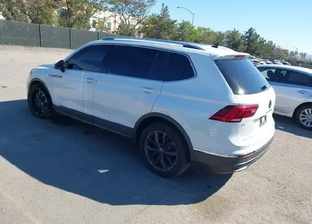 VOLKSWAGEN TIGUAN 2022