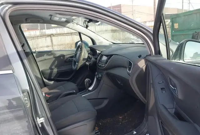 CHEVROLET TRAX LT 2020