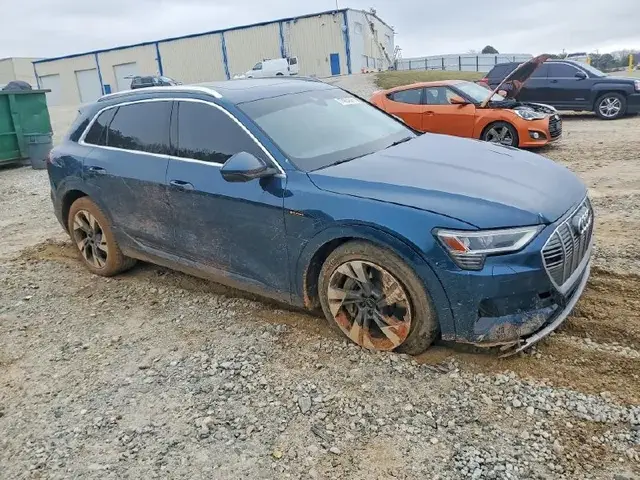 AUDI E-TRON PRESTIGE 2021