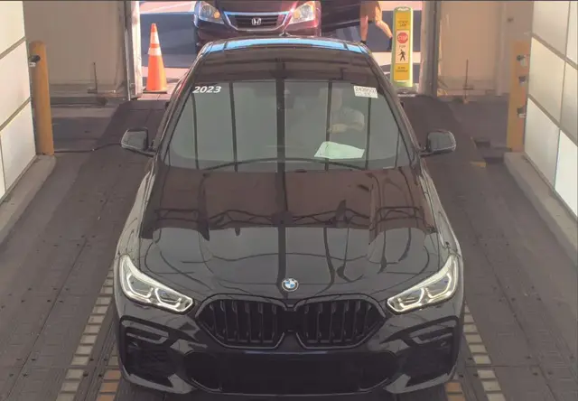 BMW X6 SPORTS ACTIVITY COUPE 2023