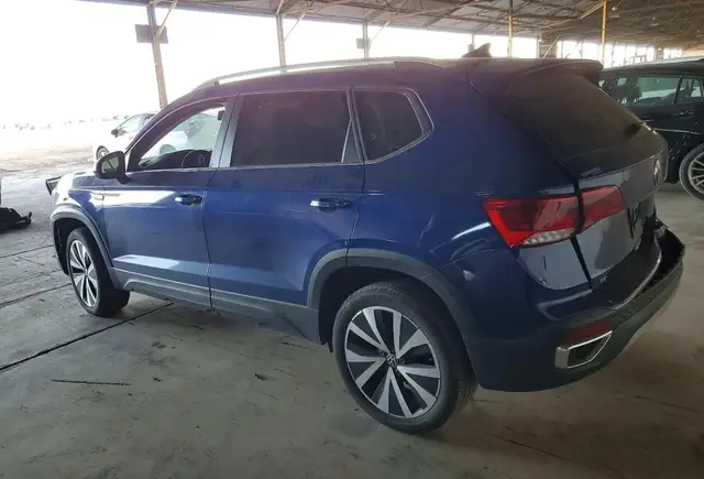 VOLKSWAGEN TAOS SE 1 2022