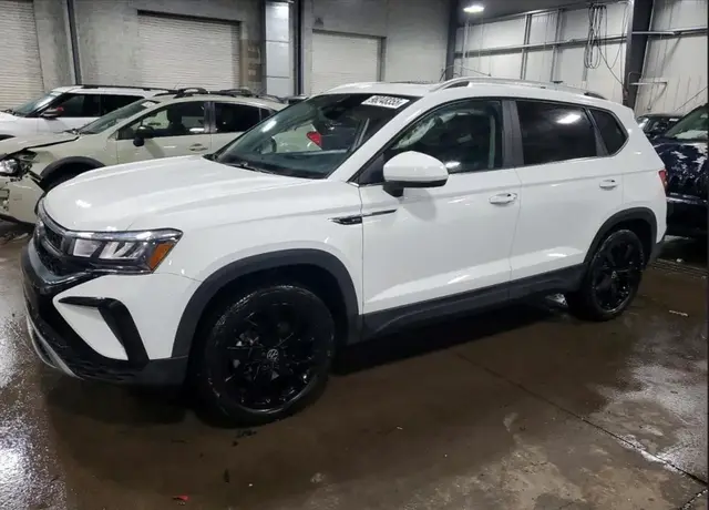 VOLKSWAGEN TAOS 2022