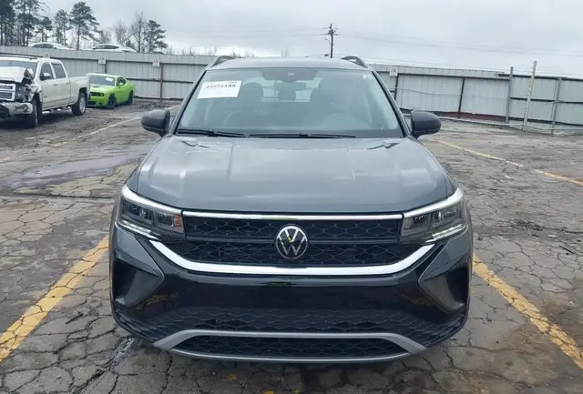 VOLKSWAGEN TAOS S 1 2024