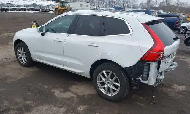 VOLVO XC60 T5 MOMENTUM 2020