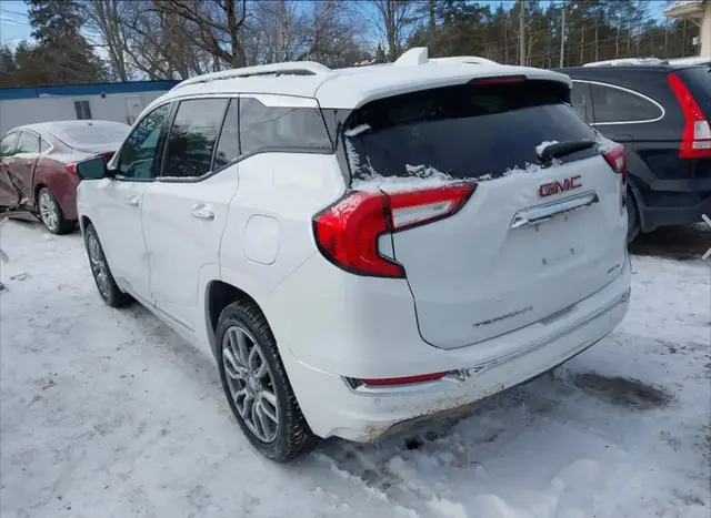 GMC TERRAIN DENALI 2022