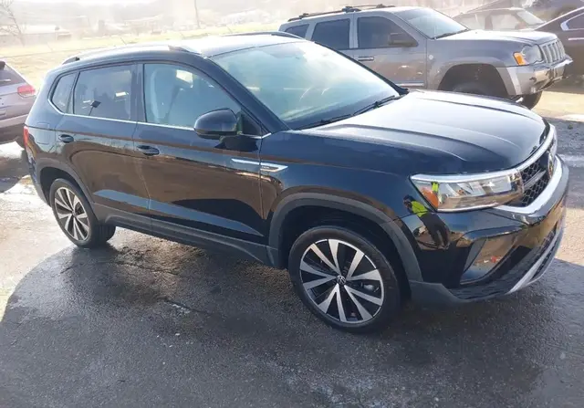 VOLKSWAGEN TAOS SE 1 2022