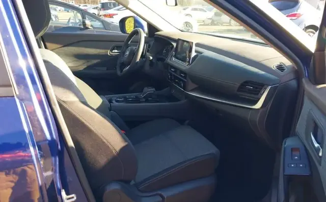 NISSAN ROGUE SV INTELLIGENT 2023