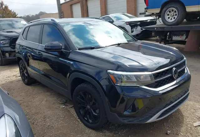 VOLKSWAGEN TAOS SE 2022