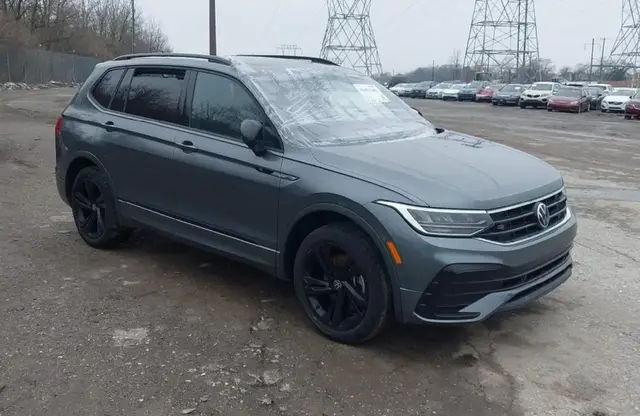 VOLKSWAGEN TIGUAN 2024