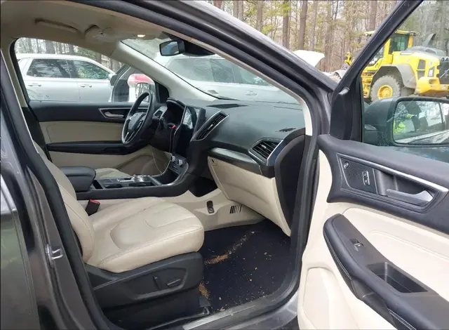 FORD EDGE TITANIUM 2022