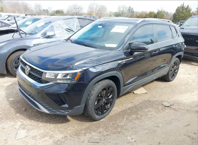 VOLKSWAGEN TAOS 2022