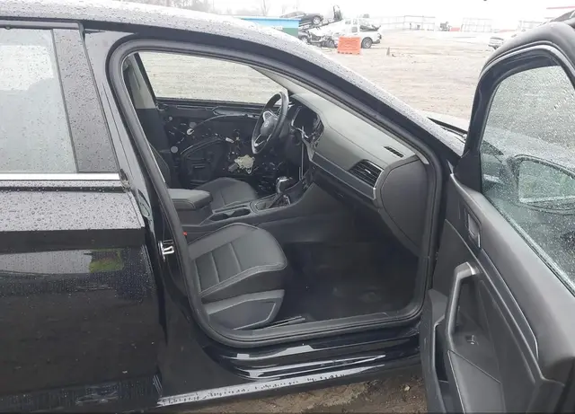 VOLKSWAGEN JETTA SE 2022