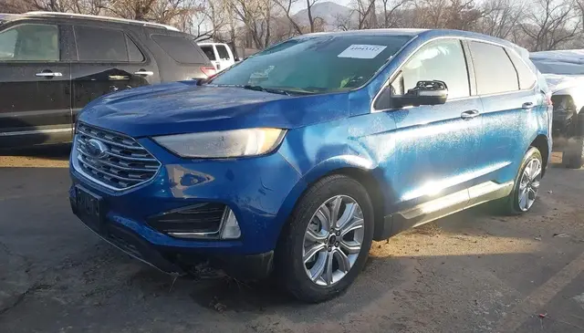 FORD EDGE TITANIUM 2023
