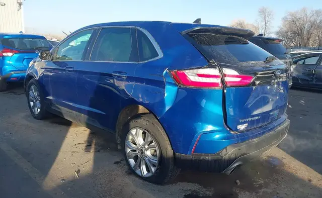 FORD EDGE TITANIUM 2023