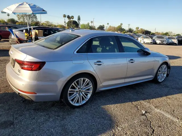 AUDI A4 PREMIUM PLUS 2018