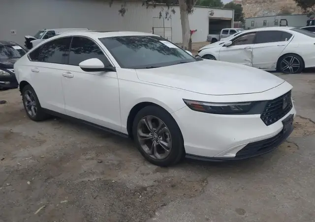 HONDA ACCORD EX 1 2024