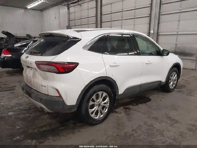 FORD ESCAPE ACTIVE 1 2023