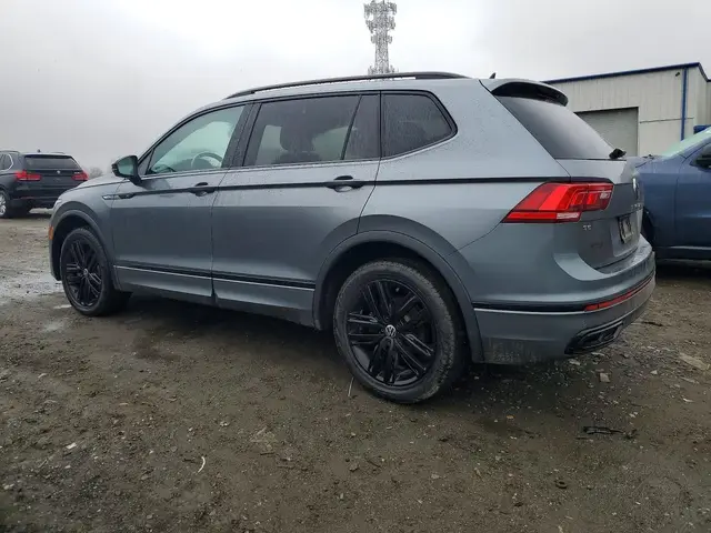 VOLKSWAGEN TIGUAN SE R-LINE BLACK 2022