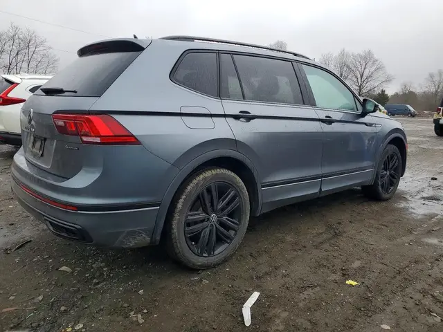 VOLKSWAGEN TIGUAN SE R-LINE BLACK 2022