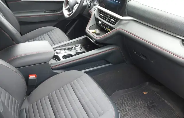 FORD EXPLORER ST-LINE 2025