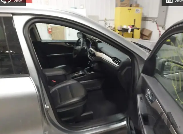 FORD ESCAPE SEL 2022