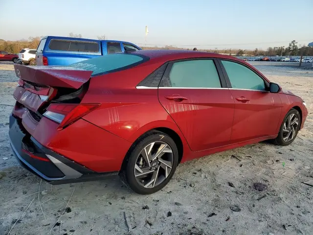 HYUNDAI ELANTRA SEL 2024