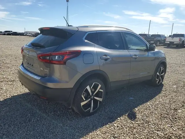 NISSAN ROGUE SPORT SL 2022