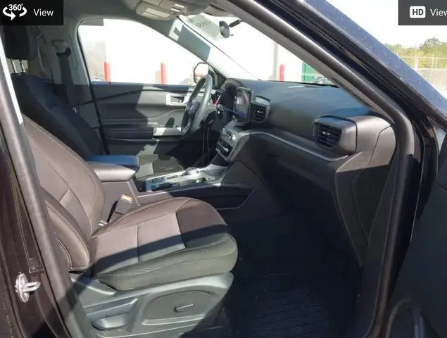 FORD EXPLORER XLT 2023