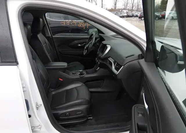 GMC TERRAIN AWD SLT 2022