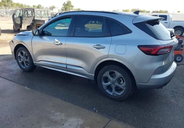 FORD ESCAPE ST-LINE 1 2024