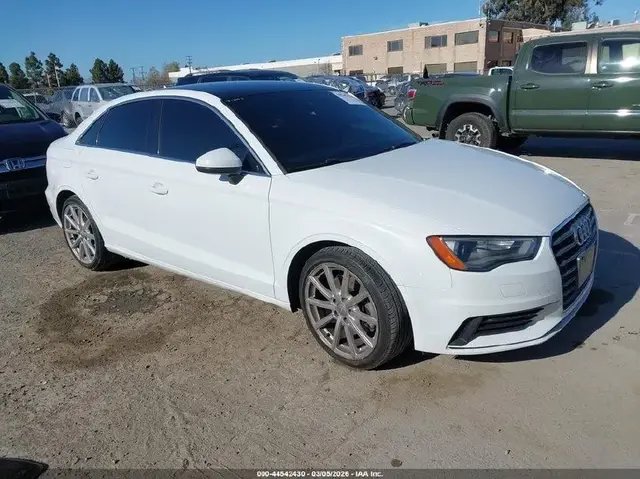 AUDI A3 2015