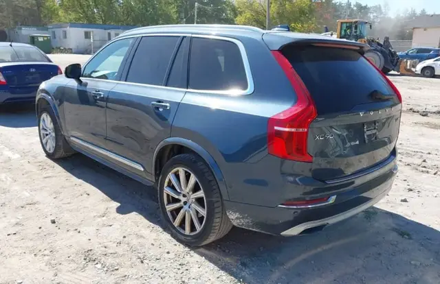 VOLVO XC90 T6 2018