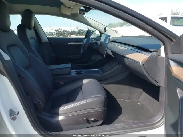 TESLA MODEL 3 REAR-WHEEL 2023