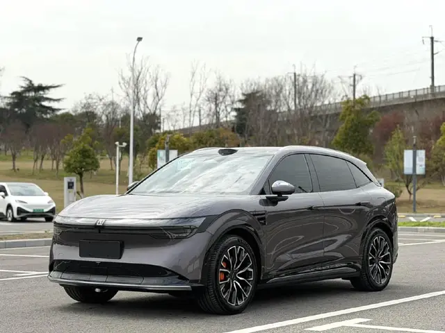 ZEEKR 7X 100KWH LONG-RANGE 4WD 2025