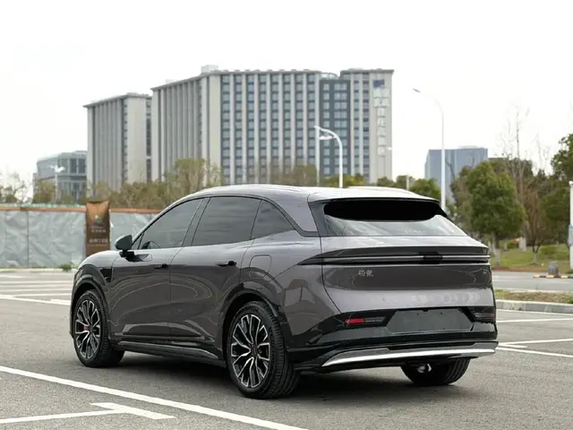 ZEEKR 7X 100KWH LONG-RANGE 4WD 2025