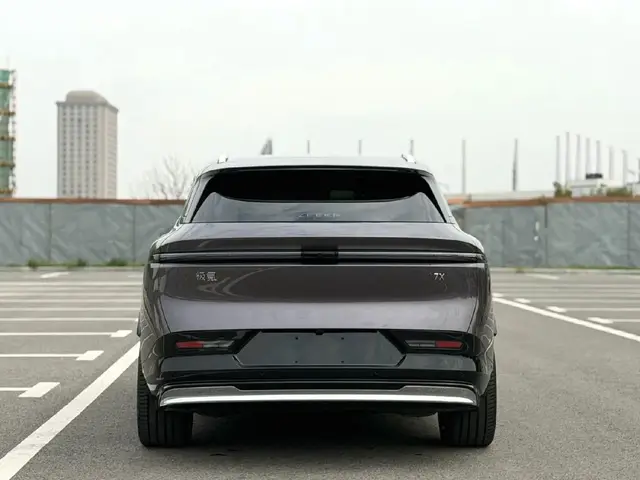 ZEEKR 7X 100KWH LONG-RANGE 4WD 2025