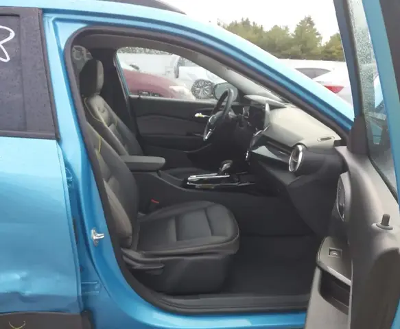 CHEVROLET TRAX FWD ACTIV 1 2025