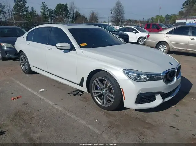 BMW 740E XDRIVE IPERFORMANCE 2019