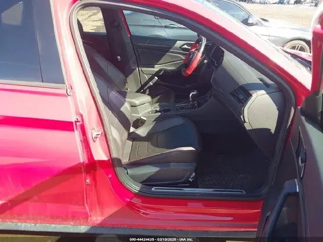 VOLKSWAGEN JETTA 2020