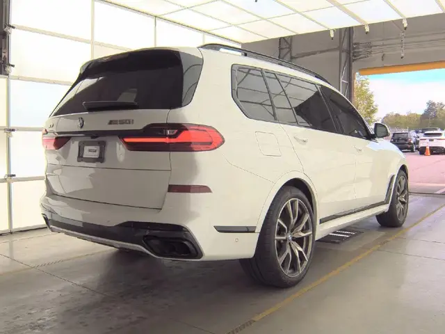 BMW X7 M50I 2022