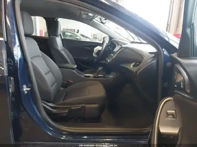 CHEVROLET MALIBU FWD LT 2022