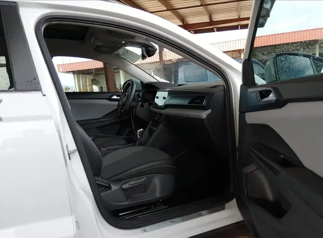 VOLKSWAGEN TAOS SE 2022