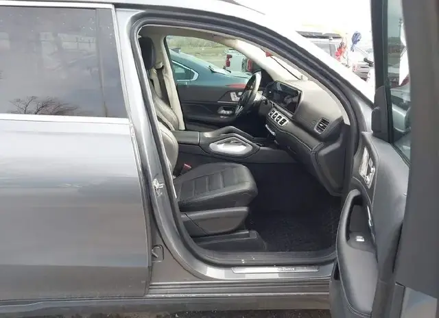 MERCEDES-BENZ GLS 450 4MATIC 2022