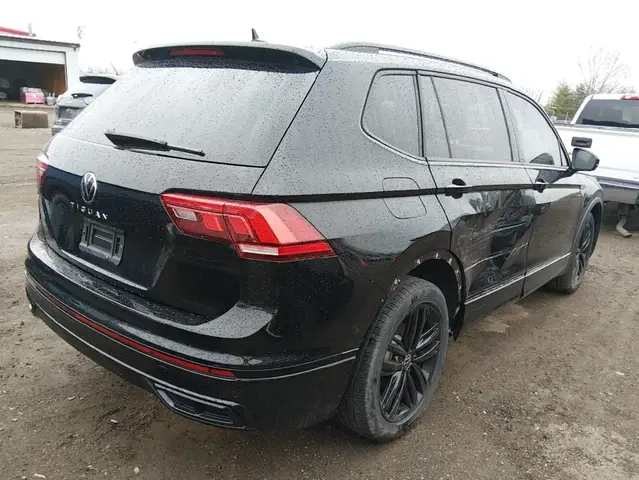 VOLKSWAGEN TIGUAN 2022