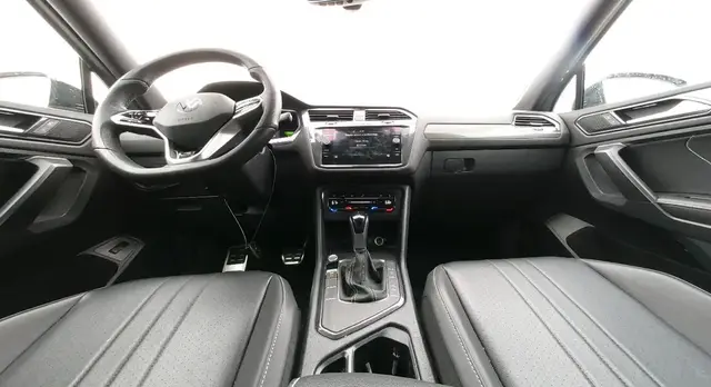 VOLKSWAGEN TIGUAN 2022