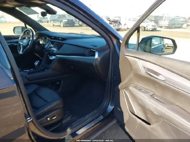 CADILLAC XT6 AWD LUXURY 2022