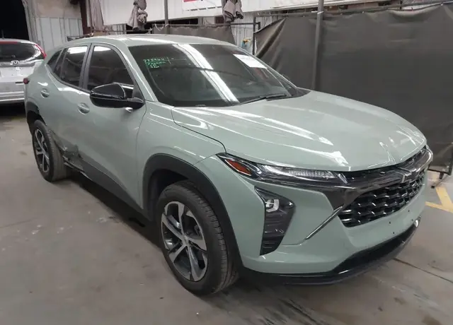 CHEVROLET TRAX FWD 1RS 1 2024