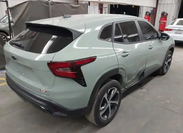 CHEVROLET TRAX FWD 1RS 1 2024